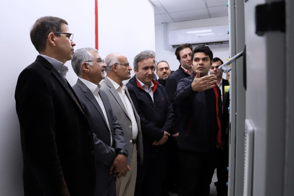 نخستین سامانه ذخیره‌ساز انرژی شرکت برق و کنترل مپنا به بهره‌برداری رسید